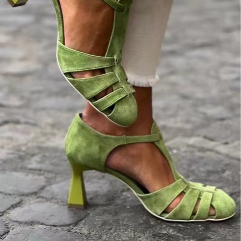 Street Fashion Dress - Sandalias de tacón bajo de gamuza