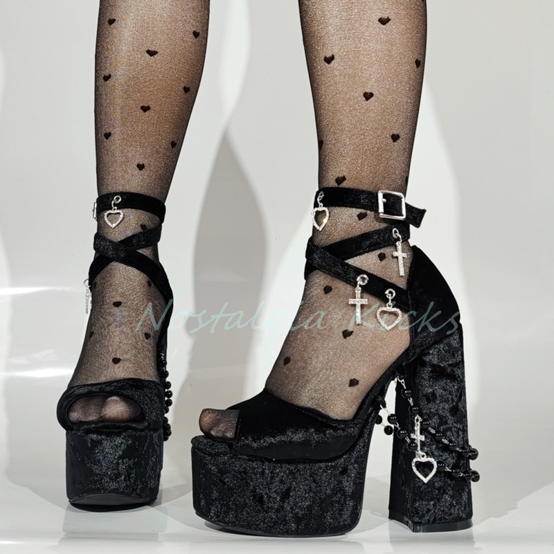 Sandalias góticas de tacón alt - Street Fashion Dress reseña y precio