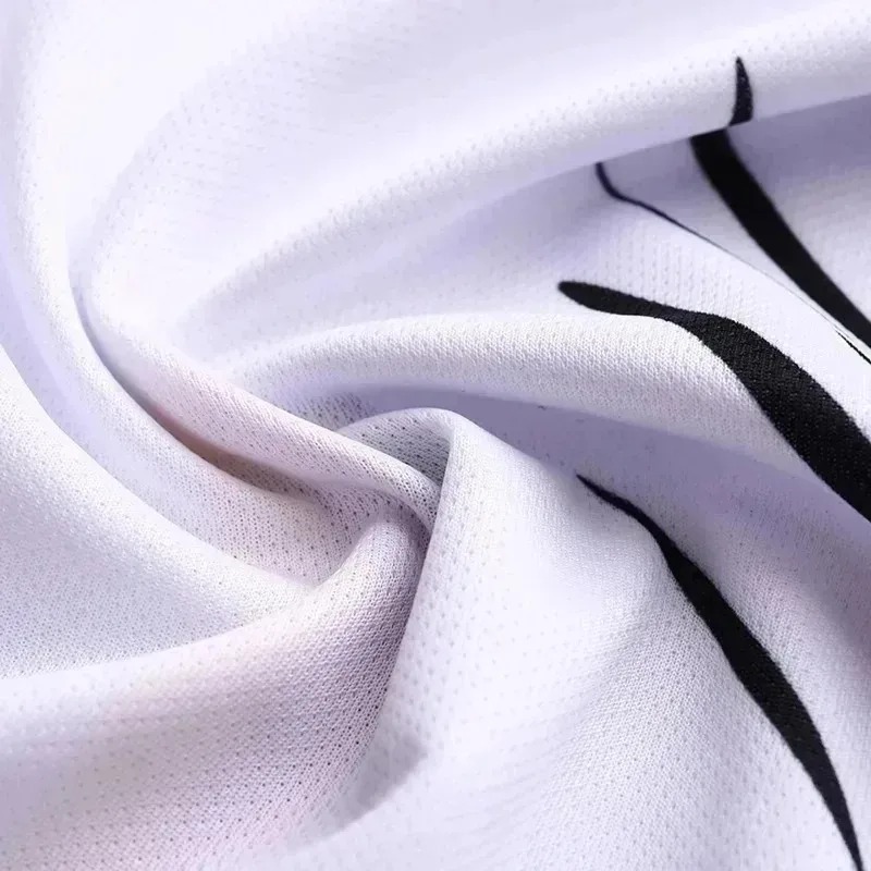 Camiseta Deportiva de Moda Urb - Street Fashion Chicago reseña y precio